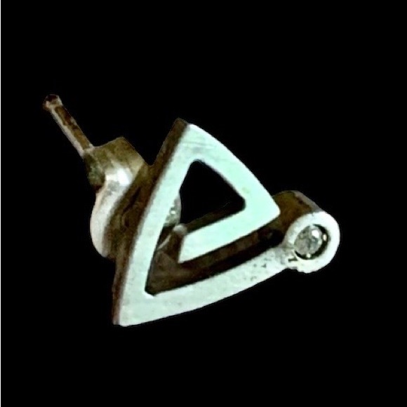 925 Silver & Diamond Triangle Pattern Post Pierced Earrings Woman’s Jewelry - Picture 5 of 8